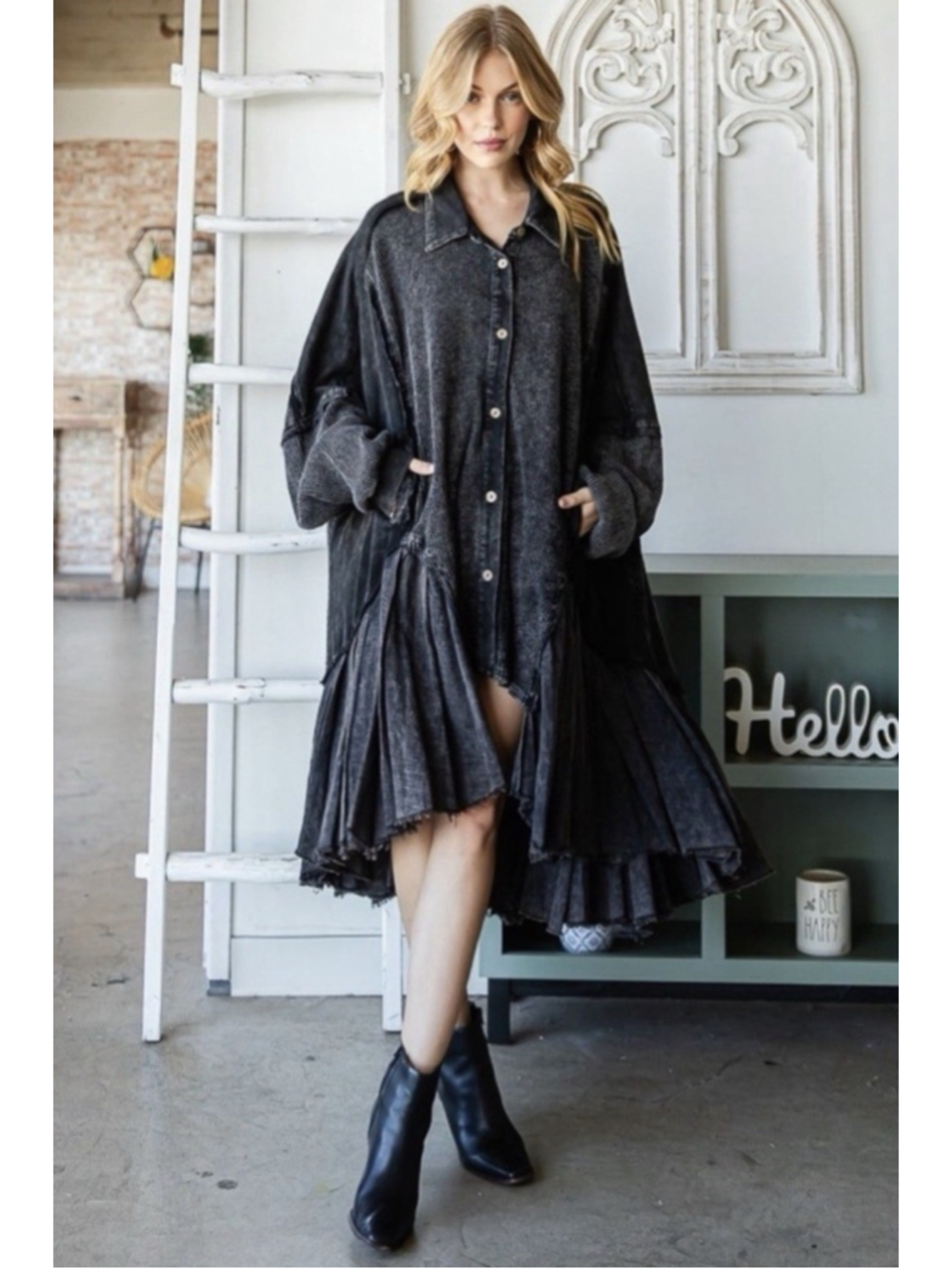 Oli & Hali Black Boho Jacket Tunic OS Waffle Knit Raw Hem Button Front